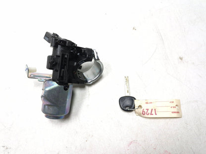 2014 Hyundai Accent Ignition Switch Cylinder With Key OEM 81910-1r110
