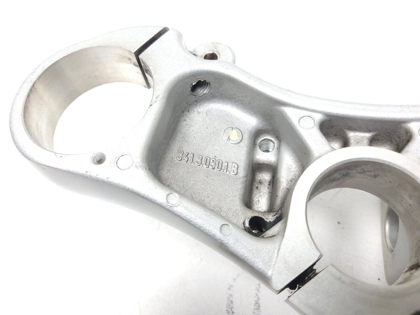 02-06 Ducati Monster M600 620 Triple Tree Lower OEM