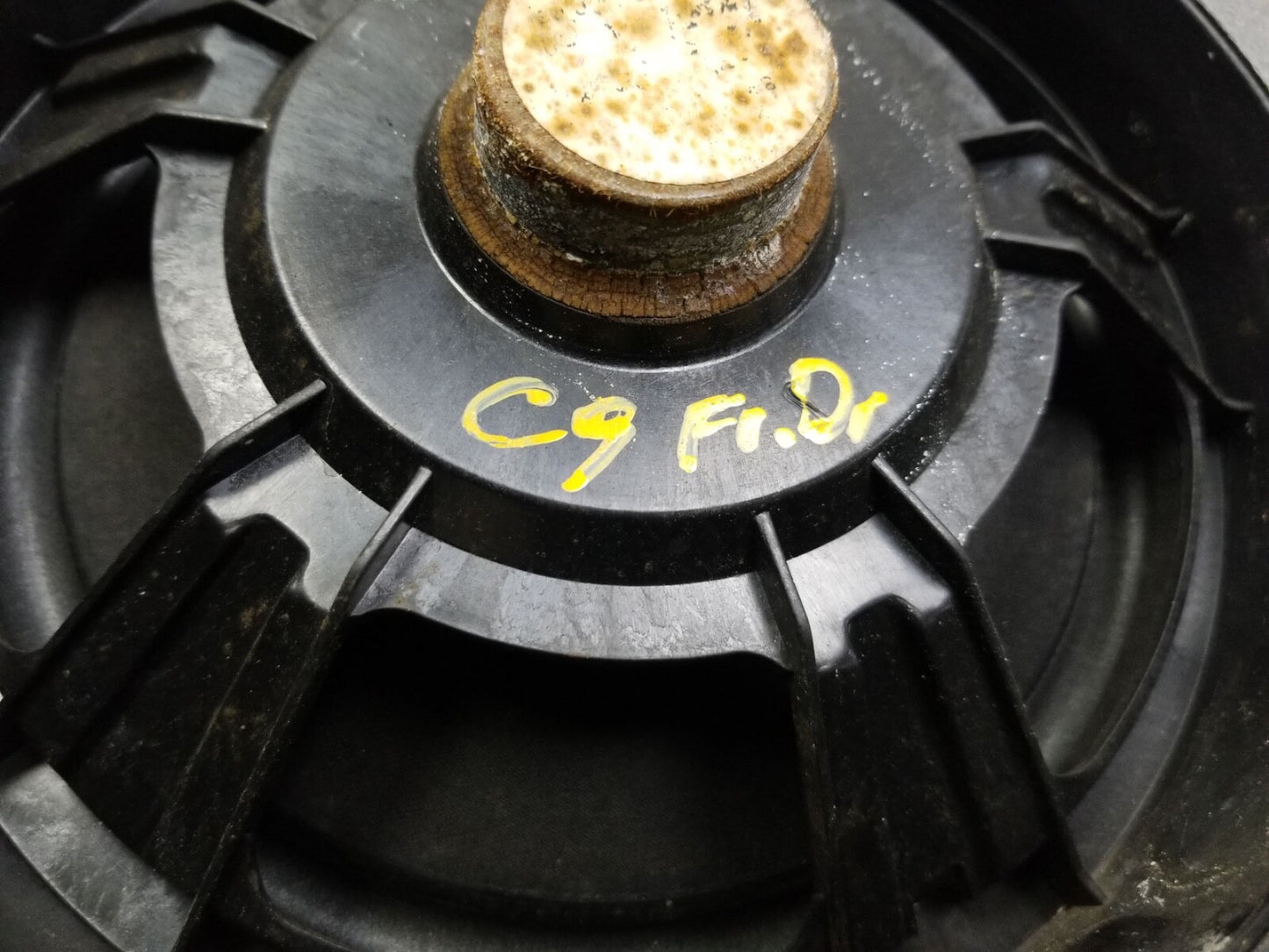 2009 - 2012 Audi Q5 Front Door Speaker Left & Right OEM