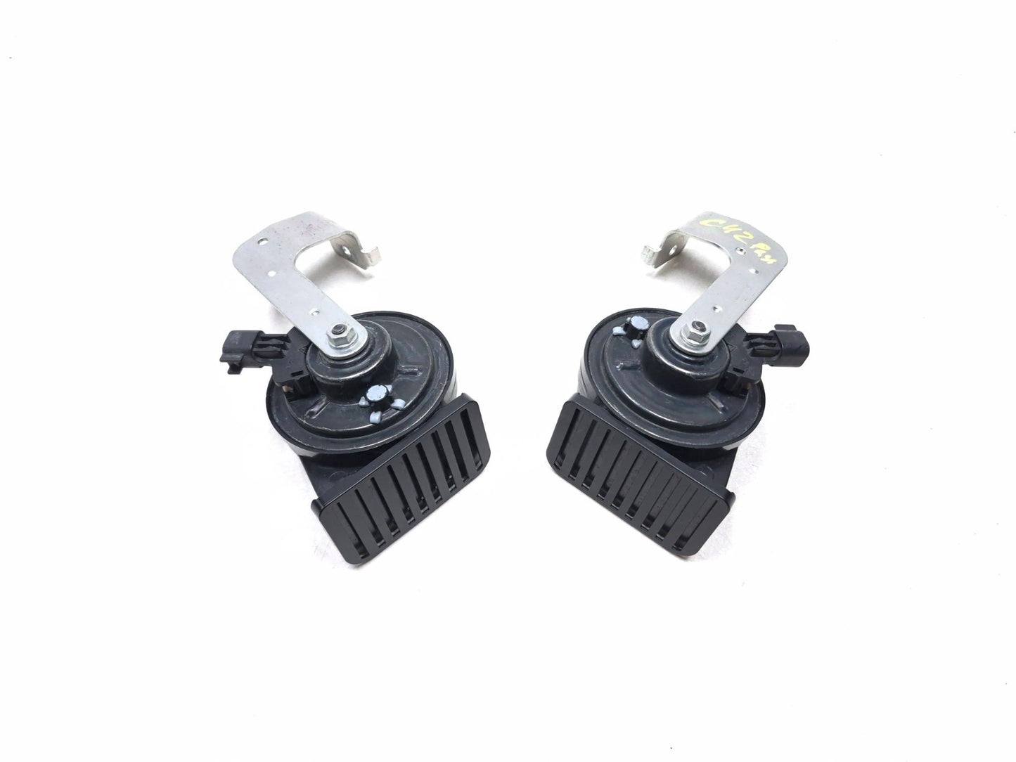 2024 Alfa Romeo Stelvio Horn Signal Pair 2pcs OEM