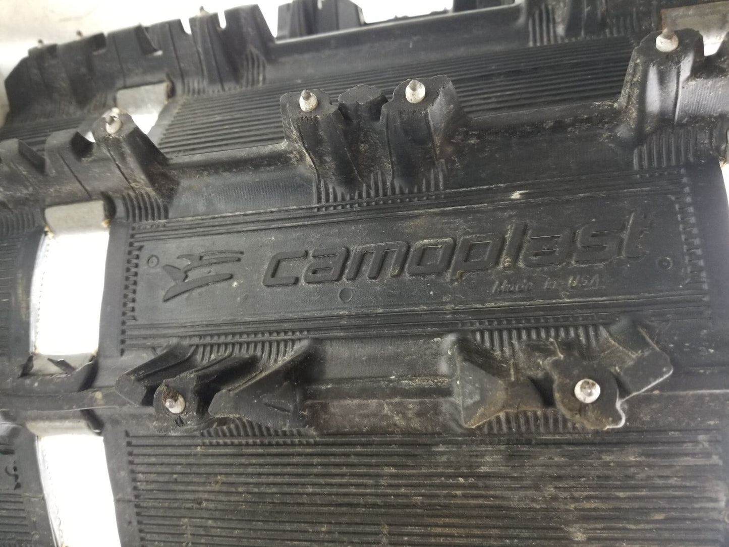 16-19 Ski-doo Renegade Enduro Ace 900 Track Studded Oem✅