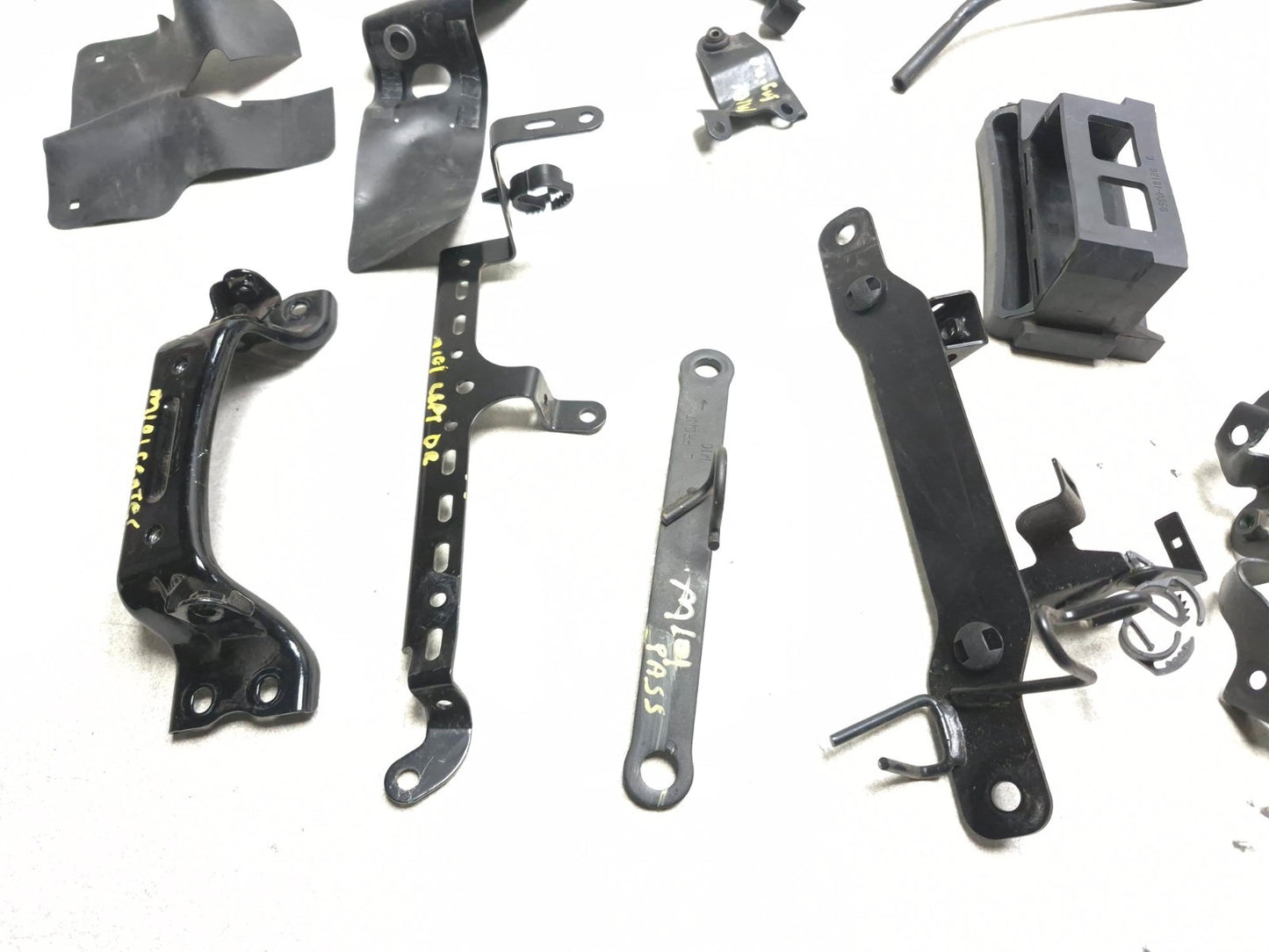 2024 Kawasaki Ninja 500 Ex500 Misc Bolt & Hardware Bracket OEM