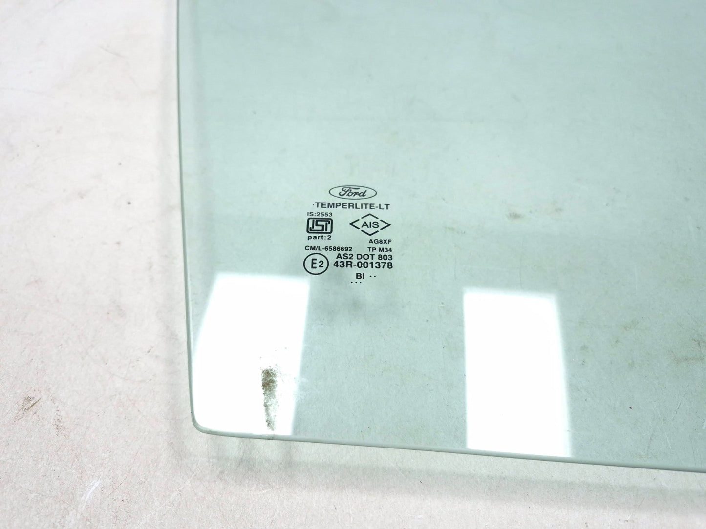 2019 Ford Ecosport Door Window Glass Front Passenger Side Right OEM