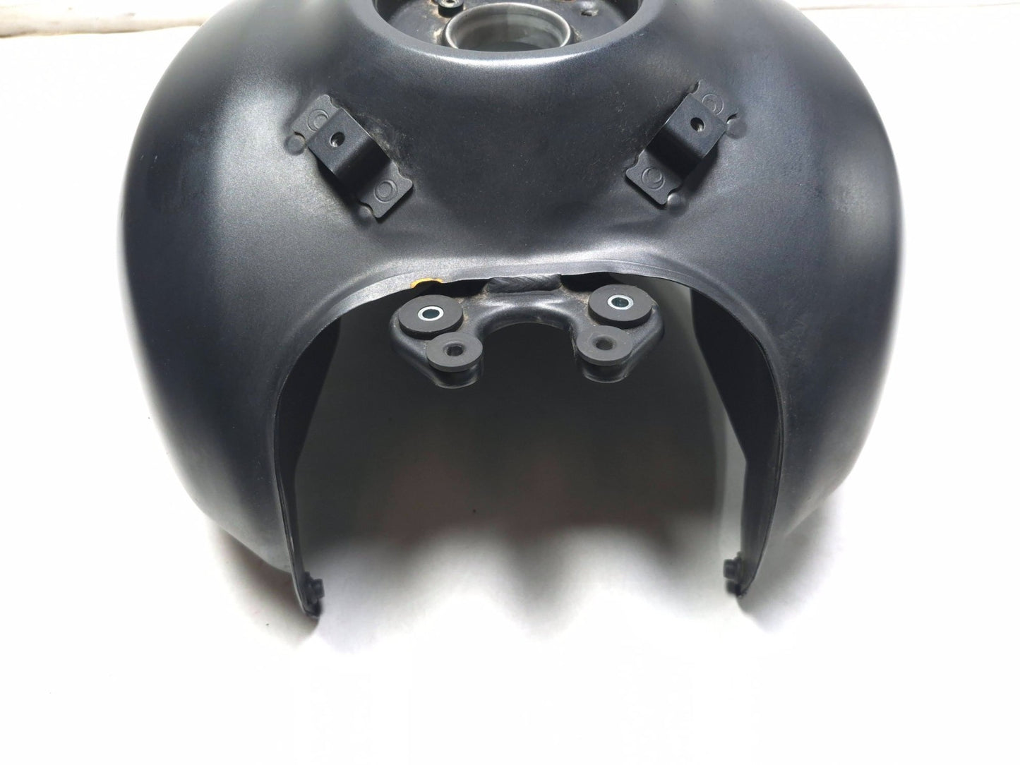 2017 Kawasaki Vulkan S En650c Fuel Tank * Has Damage* OEM