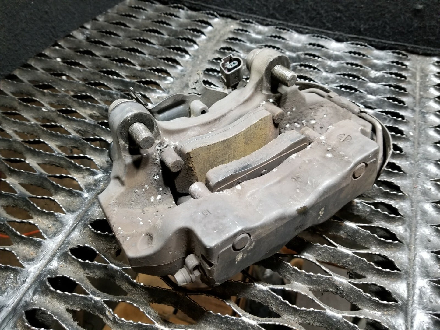 2015 Audi Q7 Rear Brake Caliper Left Driver Side Brembo OEM
