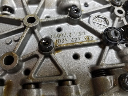 2011 - 2013 BMW X5 E70 Automatic Transmission Valve Body Ga8hp45x-zv8 OEM