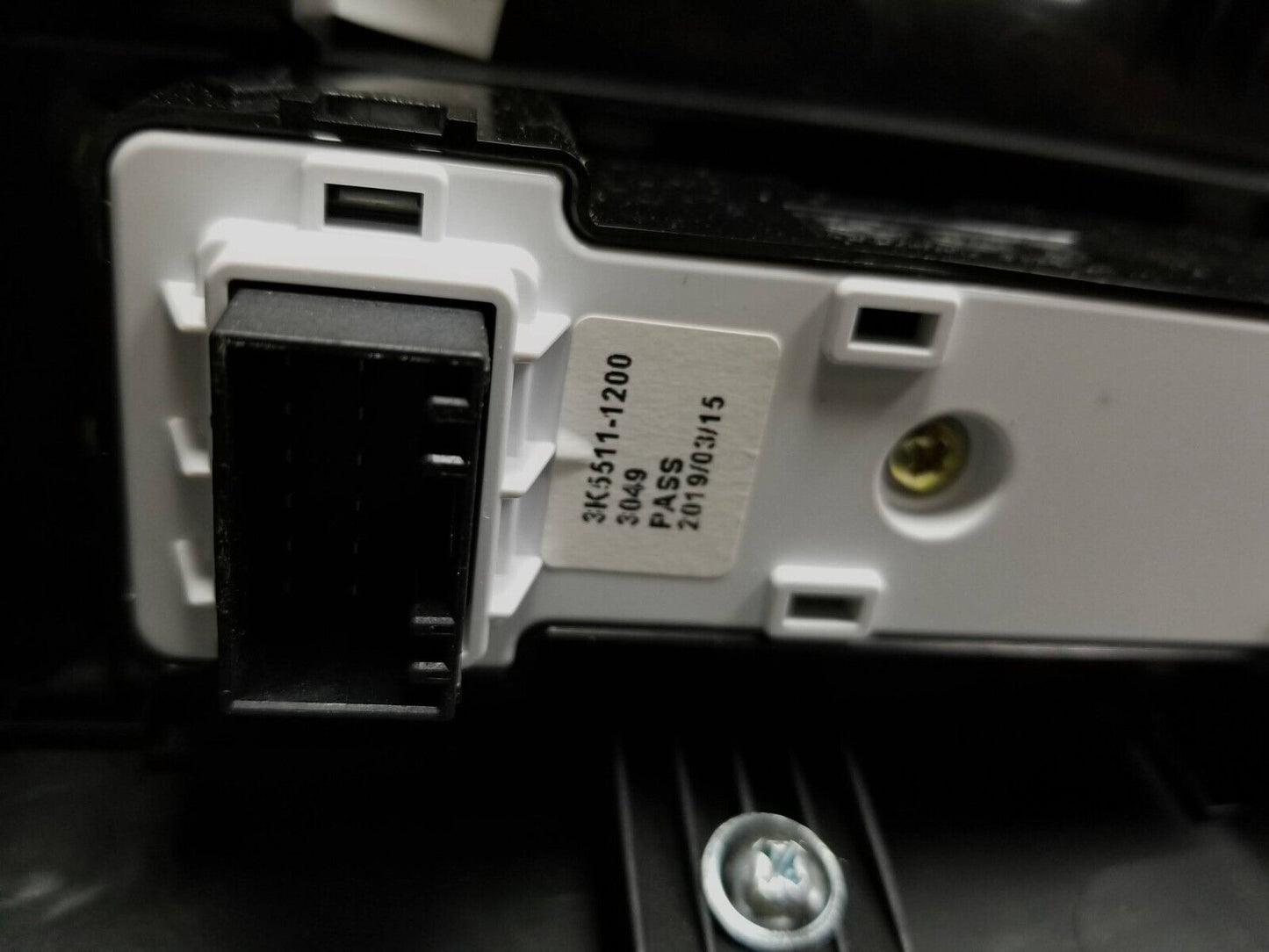 18-21 Hyundai Kona Door Panel Trim Front Passenger Side Right OEM