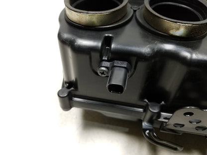 2015-2018 Kawasaki Klz1000 Versys 1000 Air Box Cleaner Filter Housing OEM