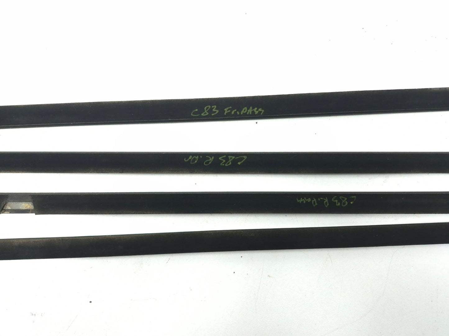 2011 BMW 750li Door Window Belt Seal Molding 4pcs Oem✅