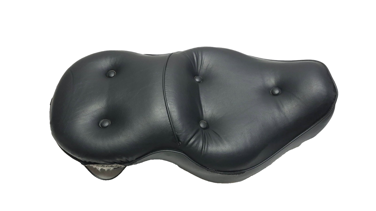 2004-2006 Harley Sportster Xl1200 Xl883 Two-up Seat Pillow Studded Saddle