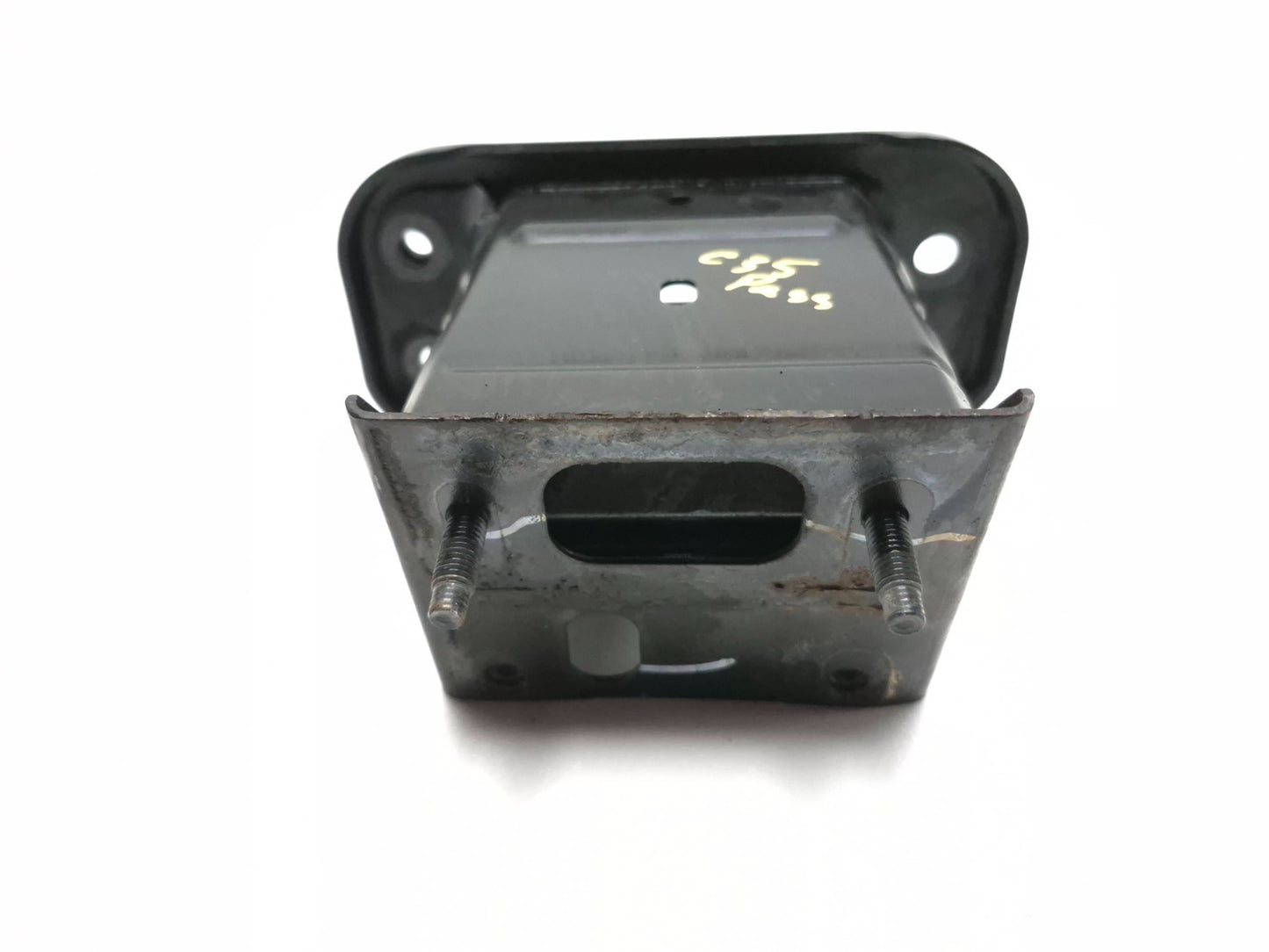 2020 Infiniti Q50 Front Reinforcement Bar Bracket Left & Right Pair OEM