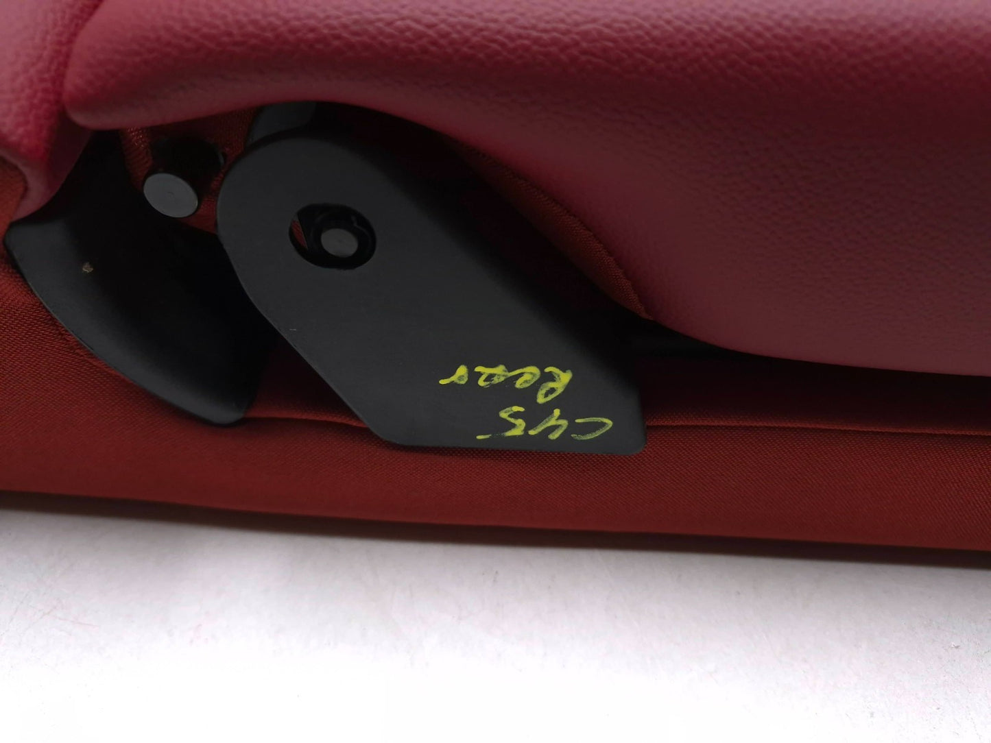 2021 Alfa Romeo Giulia Rear Seat Armrest W/ Cup Holder Oem✅