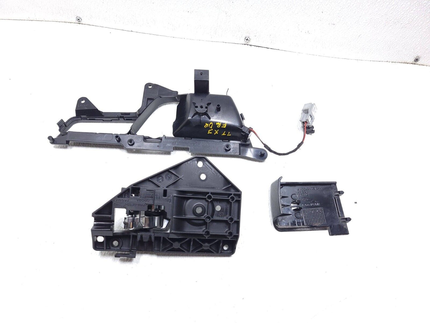 10 11 12 13 Jaguar XJ Front Driver Door Interior Handle W/ Trim OEM
