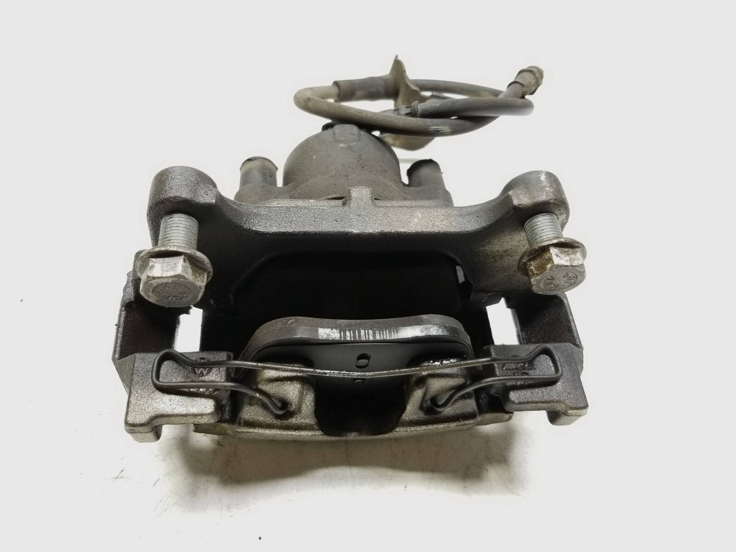 2017 VW Passat Brake Caliper Front Passenger Side Right OEM