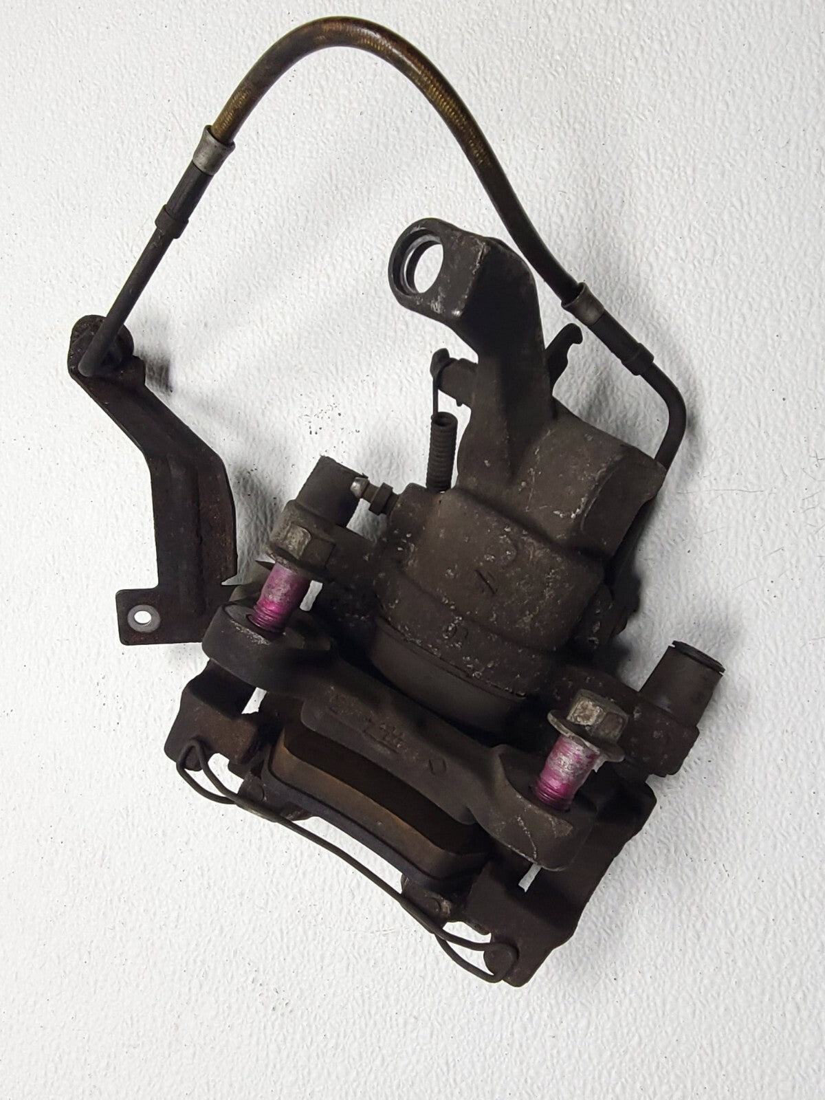 10 11 12 13 Jaguar XJ Rear Brake Caliper Driver Side Left OEM