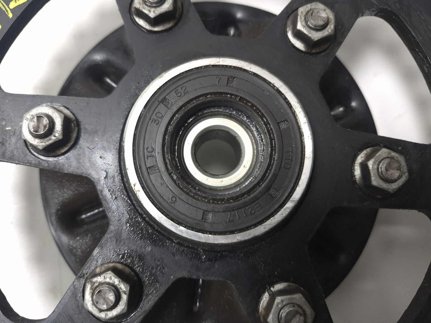 2018 Husqvarna Svartpilen 401 Rear Sprocket Hub & Drive Chain Pair OEM