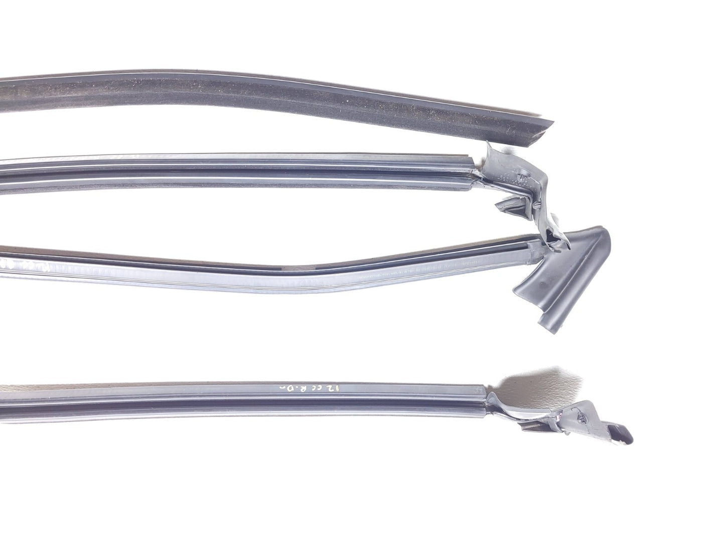 202 Volkswagen Cc Door Window Weatherstrip Seal 4pcs OEM