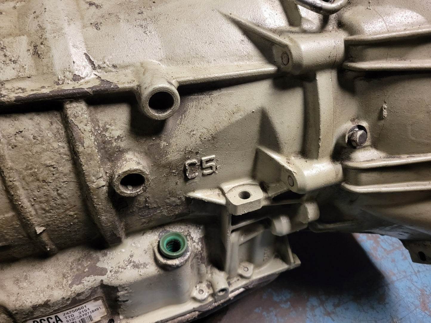 Chevrolet Suburban Escalade Silverado Yukon Tahoe Transmission At, 4x2 (myc)