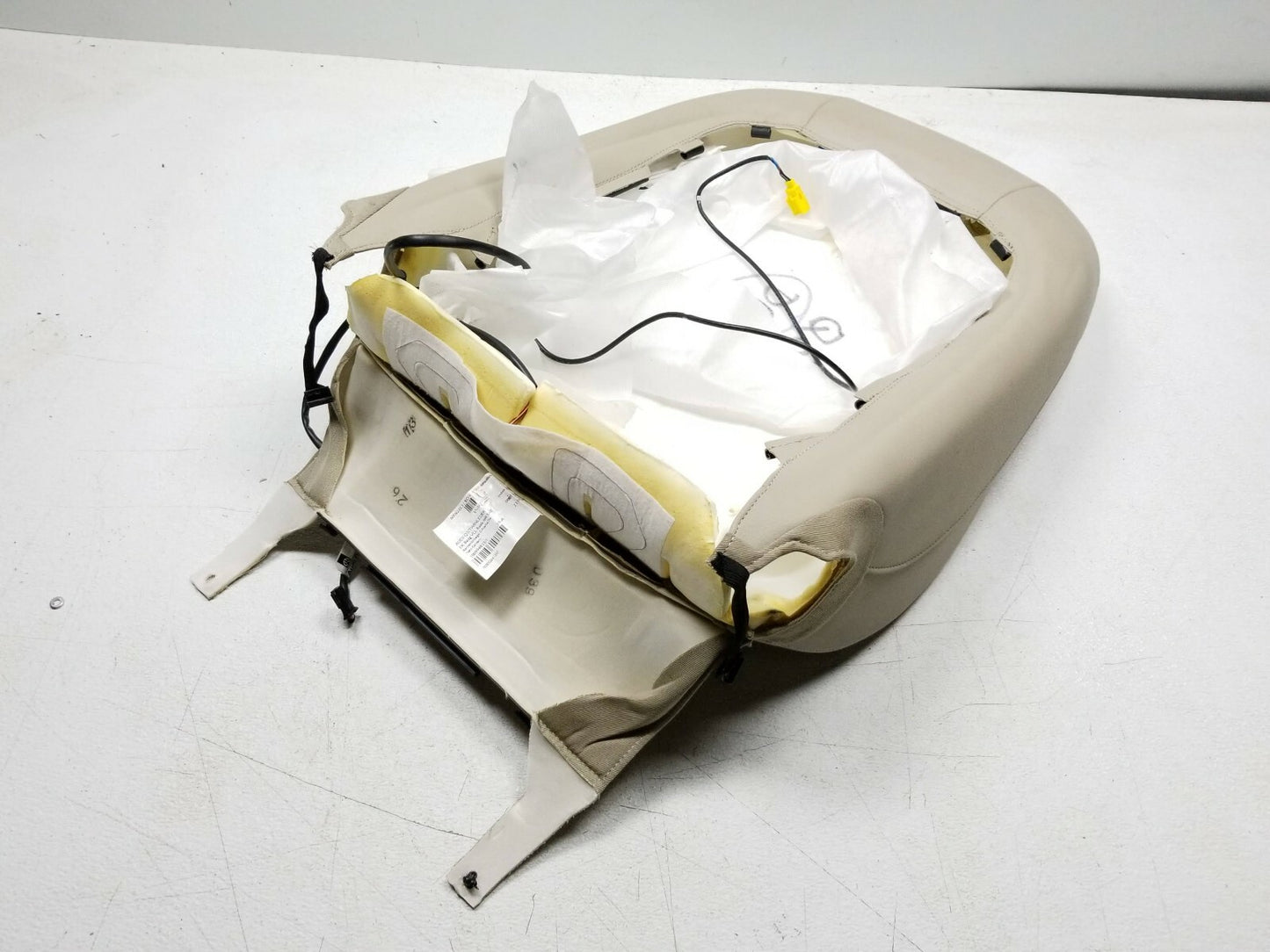 10 11 12 Audi Q5 Front Left Driver Seat Upper Cushion OEM 72k Miles