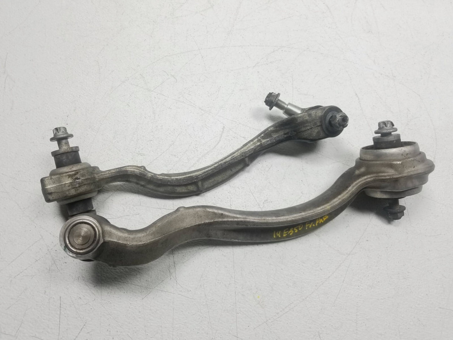 2014 Mercedes E350 Front Passenger Control Arm 2pcs OEM