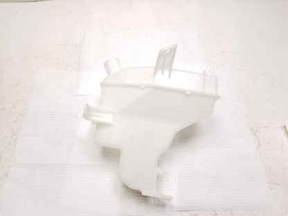 Kia Soul Windshield Washer Fluid Reservoir Tank 98620-2k500 New