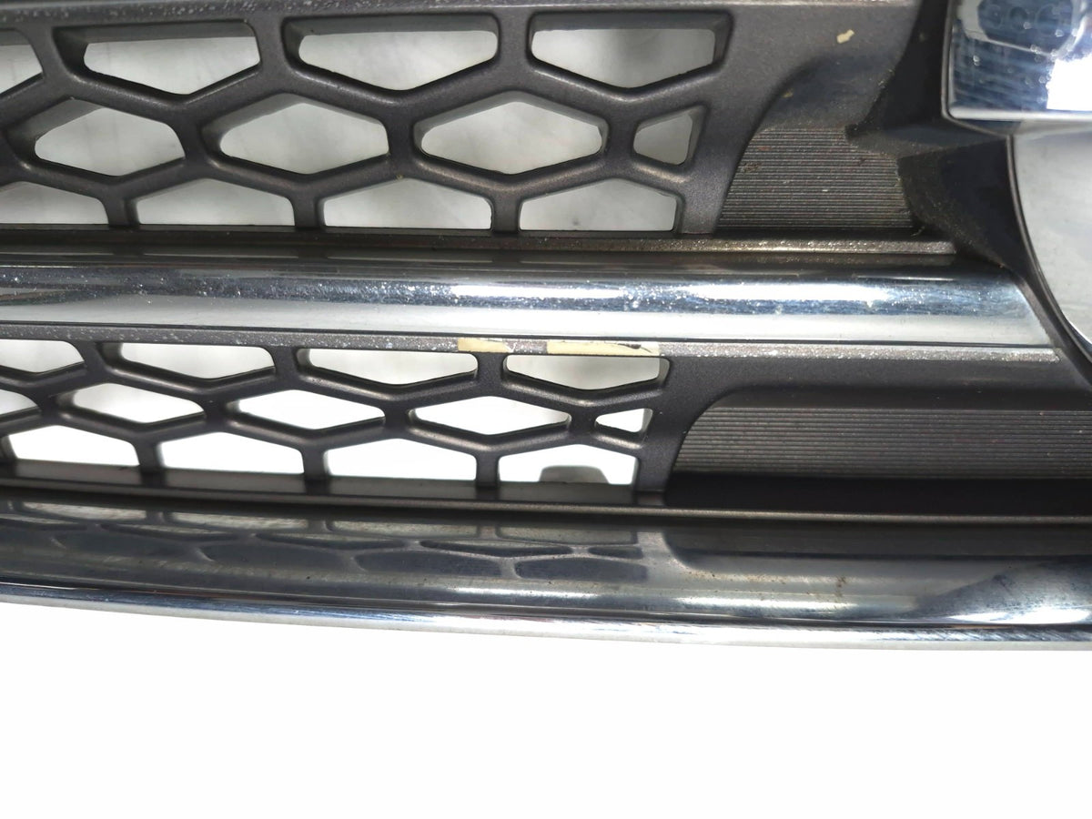 2009 Nissan Maxima Front Bumper Grille W/ Emblem OEM