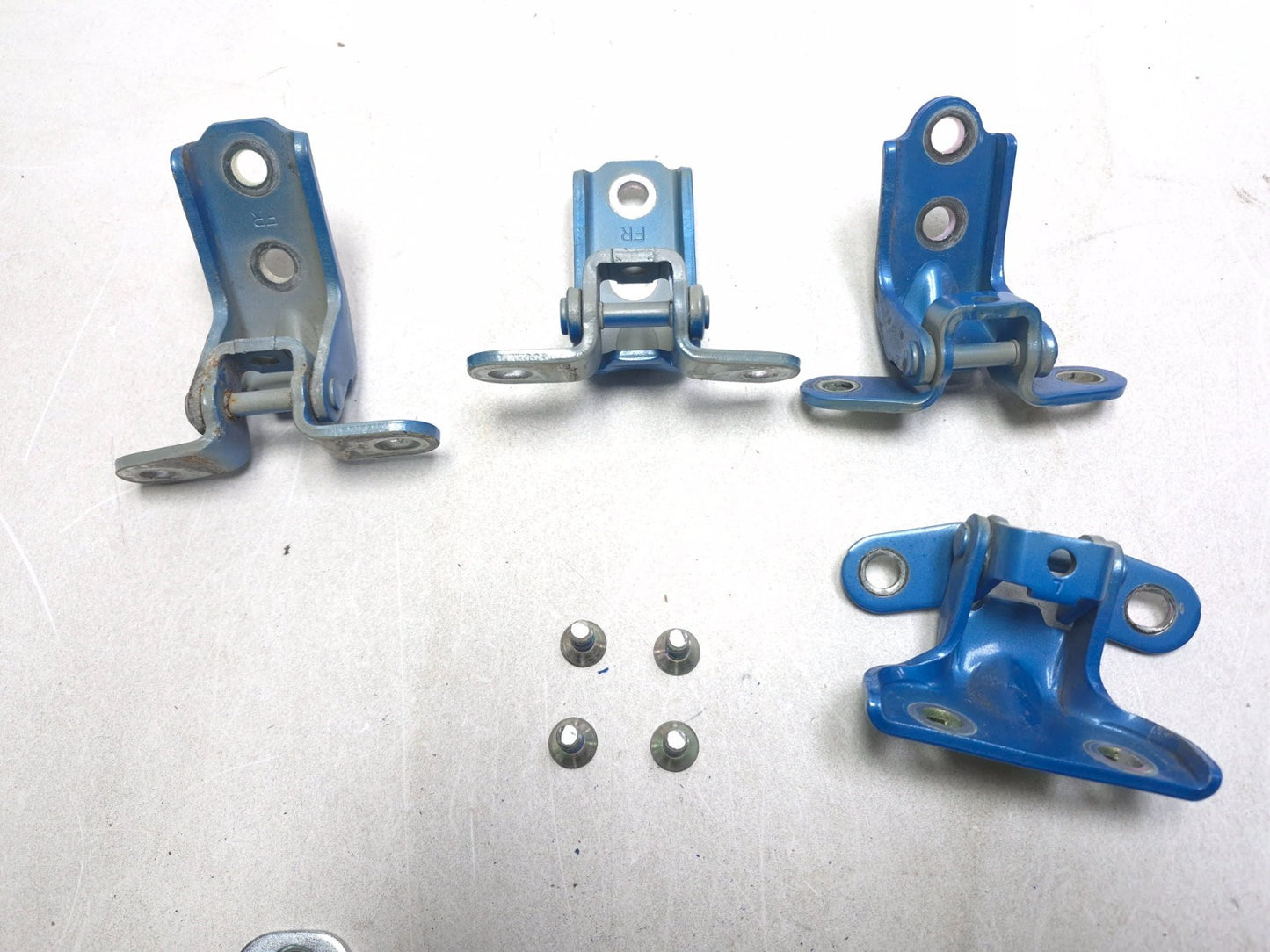 2019 Hyundai Kona Door Hinge Rear & Front Left Driver Side W/ Striker Set OEM