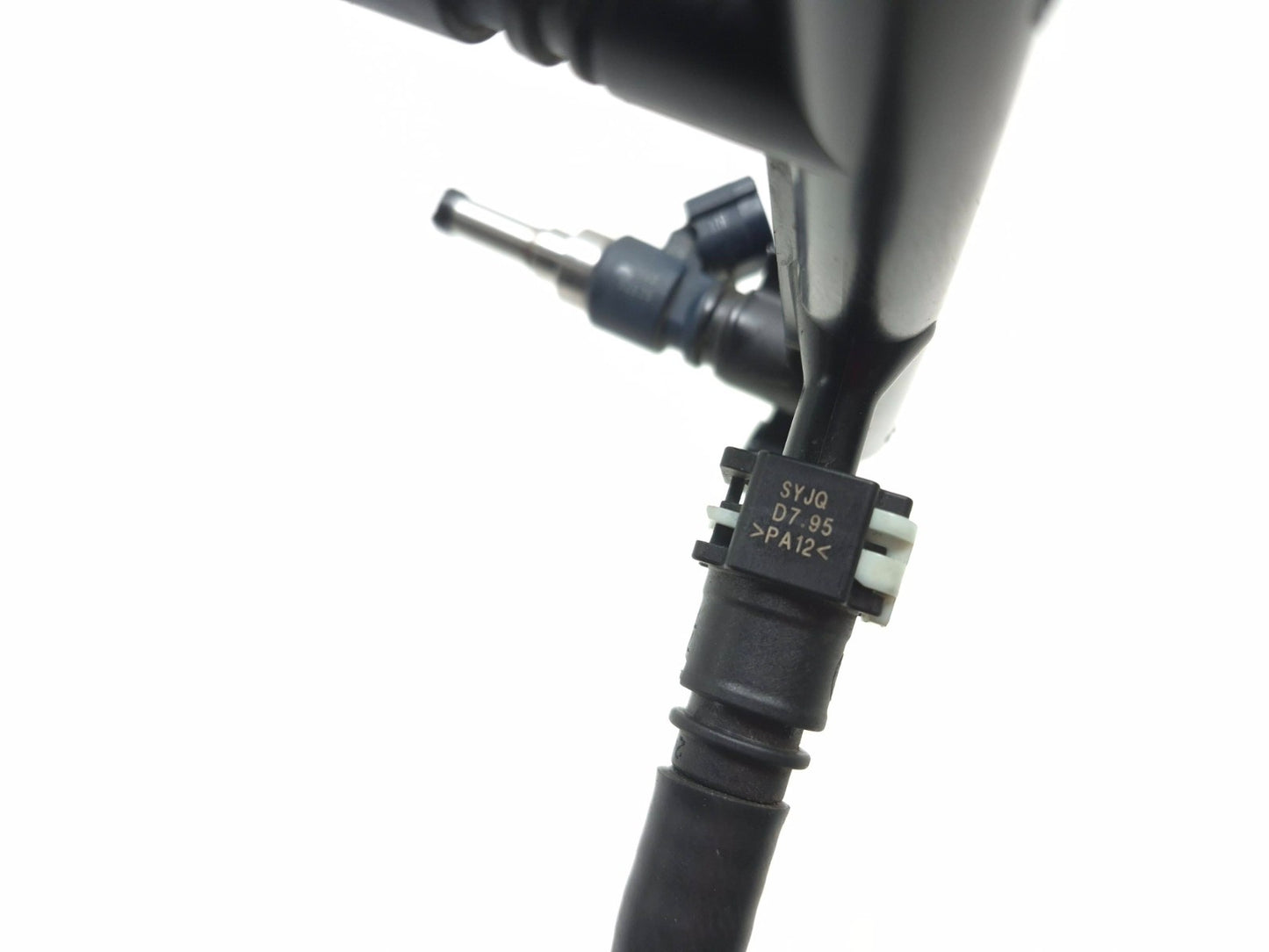 2025 Yamaha Xsr900 Fuel Injector OEM