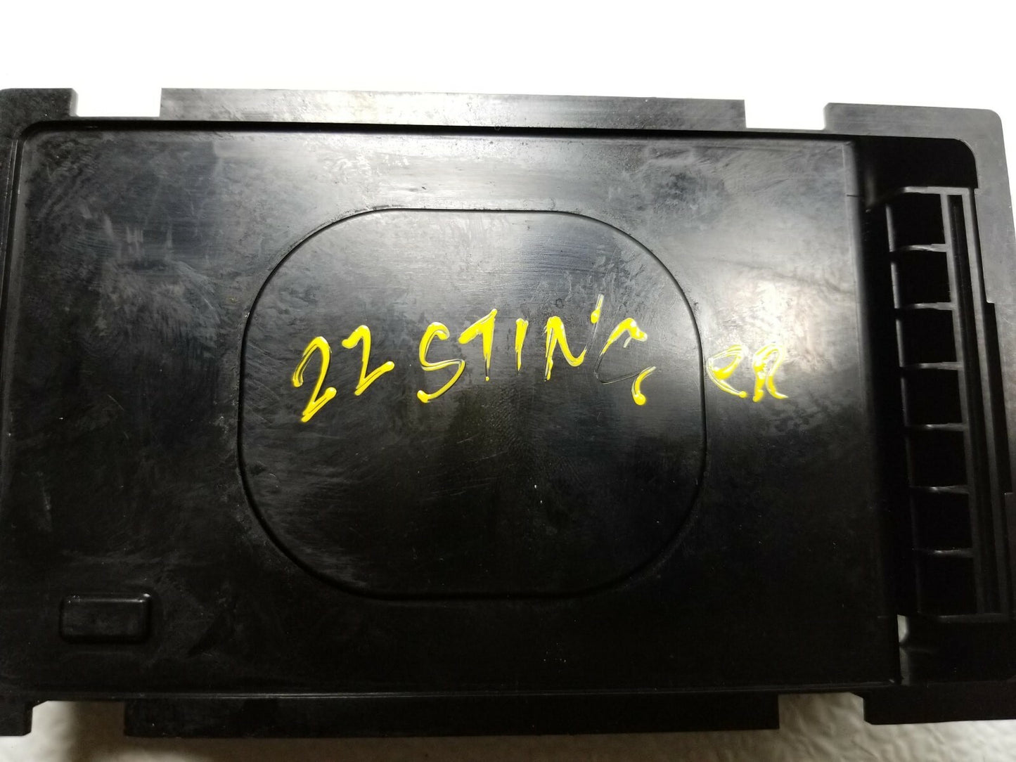 2022 Kia Stinger Wireless Charging Center Console OEM