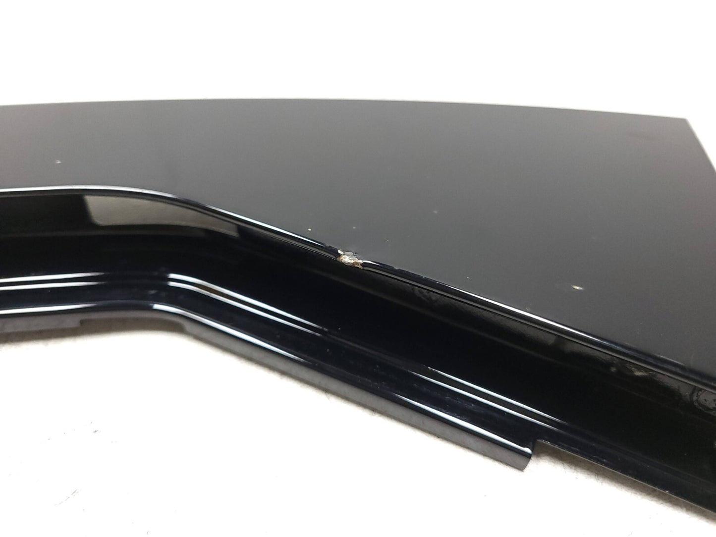 10-16 Cadillac SRX Rear Door Weatherstrip Seal Pillar Molding Driver Side OEM