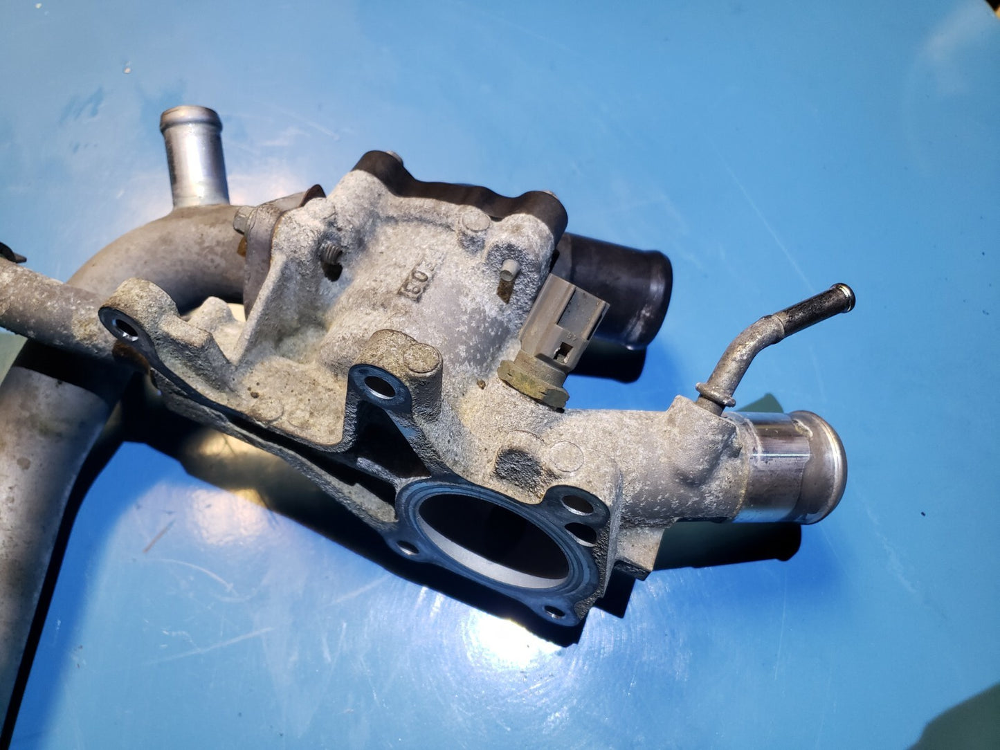 2012 Mazda 3 2.0l Engine Coolant Thermostat Housing OEM