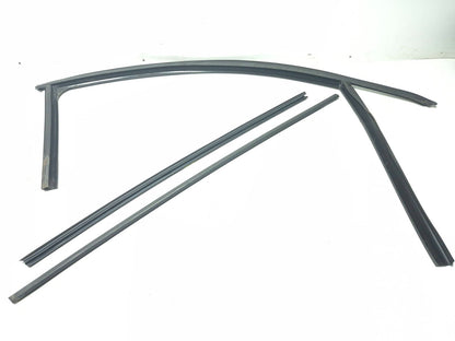 2012 Volvo C30 Front Right Passenger Door Window Belt & Weatherstrip Seal OEM