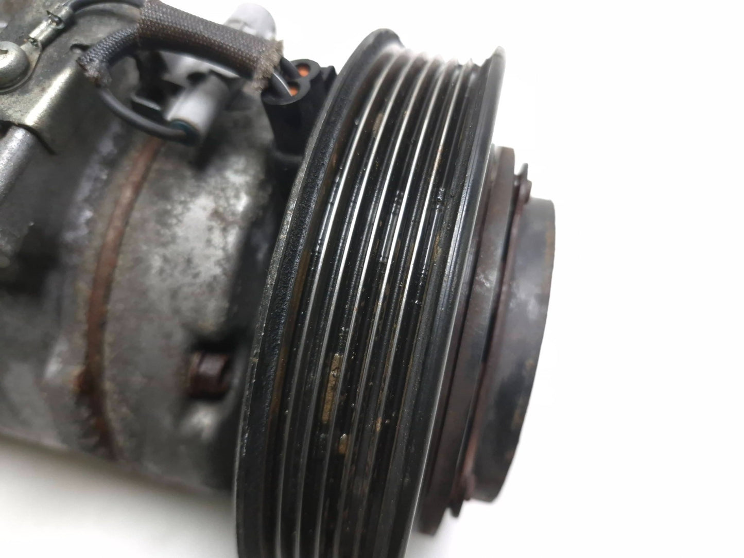 2004 Toyota Corolla AC Compressor OEM