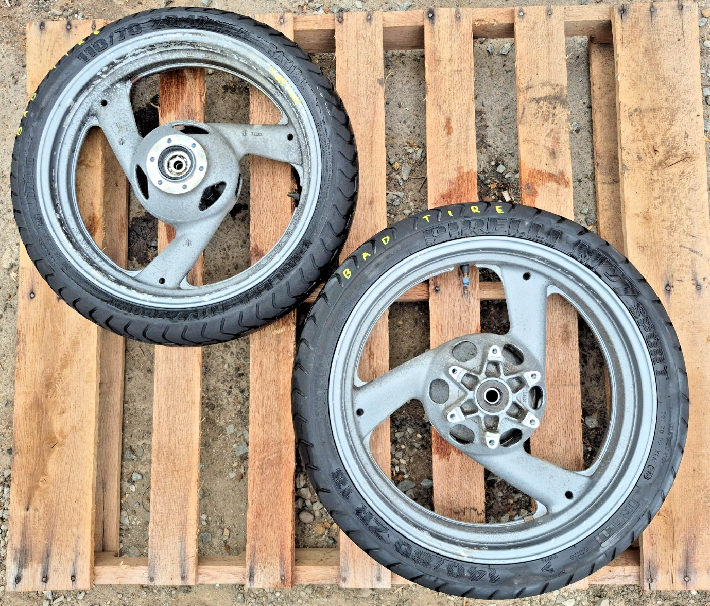 1991 Yamaha Fzr600r Front & Rear Wheel Rim OEM