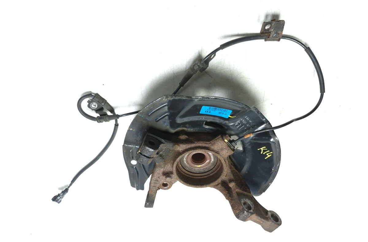 2015 Kia Optima Front Spindle Knuckle W/hub Right Passenger Side OEM