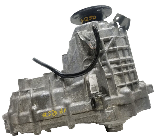 2017 Infiniti Q50 Transfer Case OEM