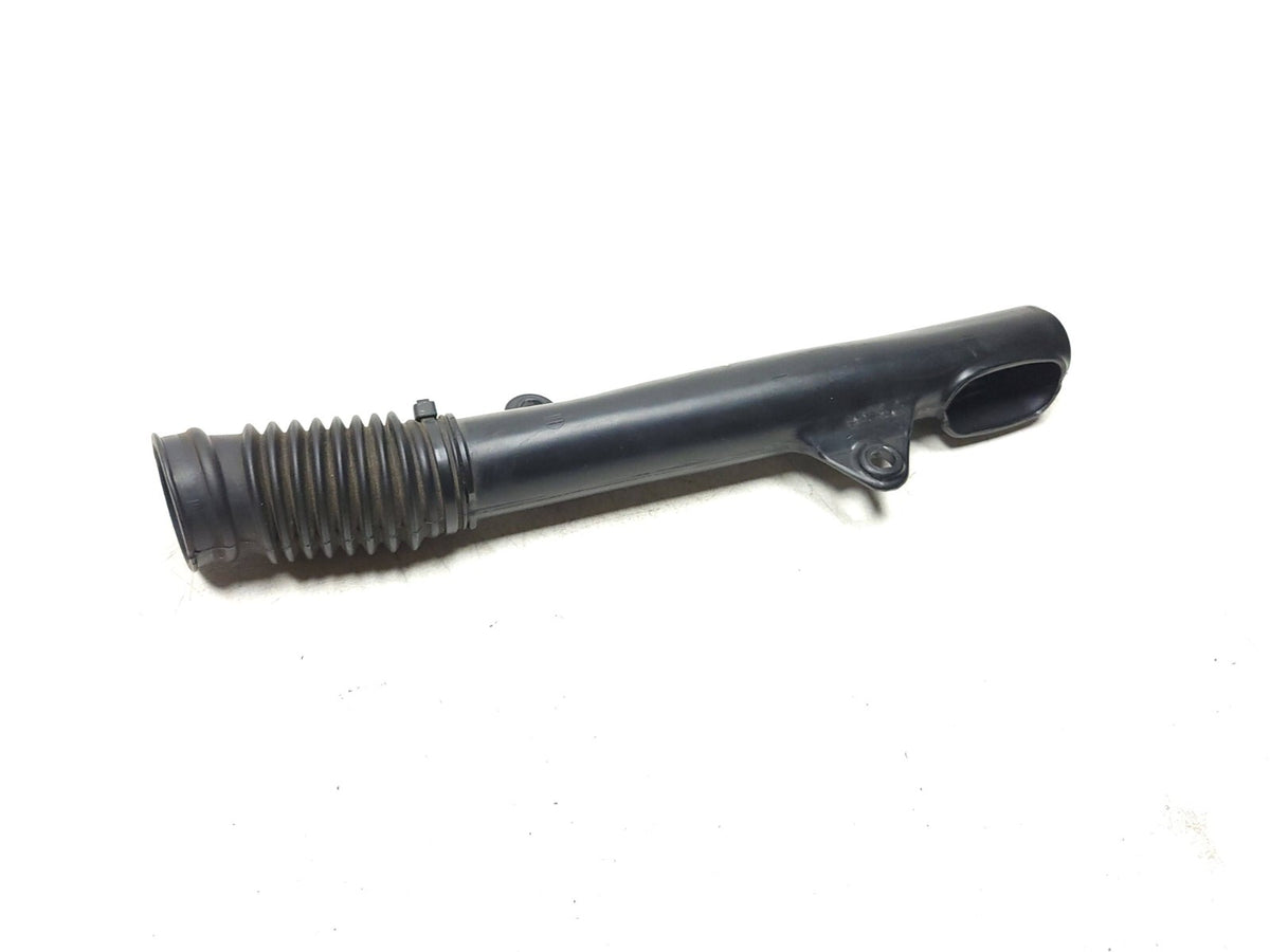 2013 - 2019 Piaggio Fly 150 Engine Air Intake Duct Tube Pipe OEM
