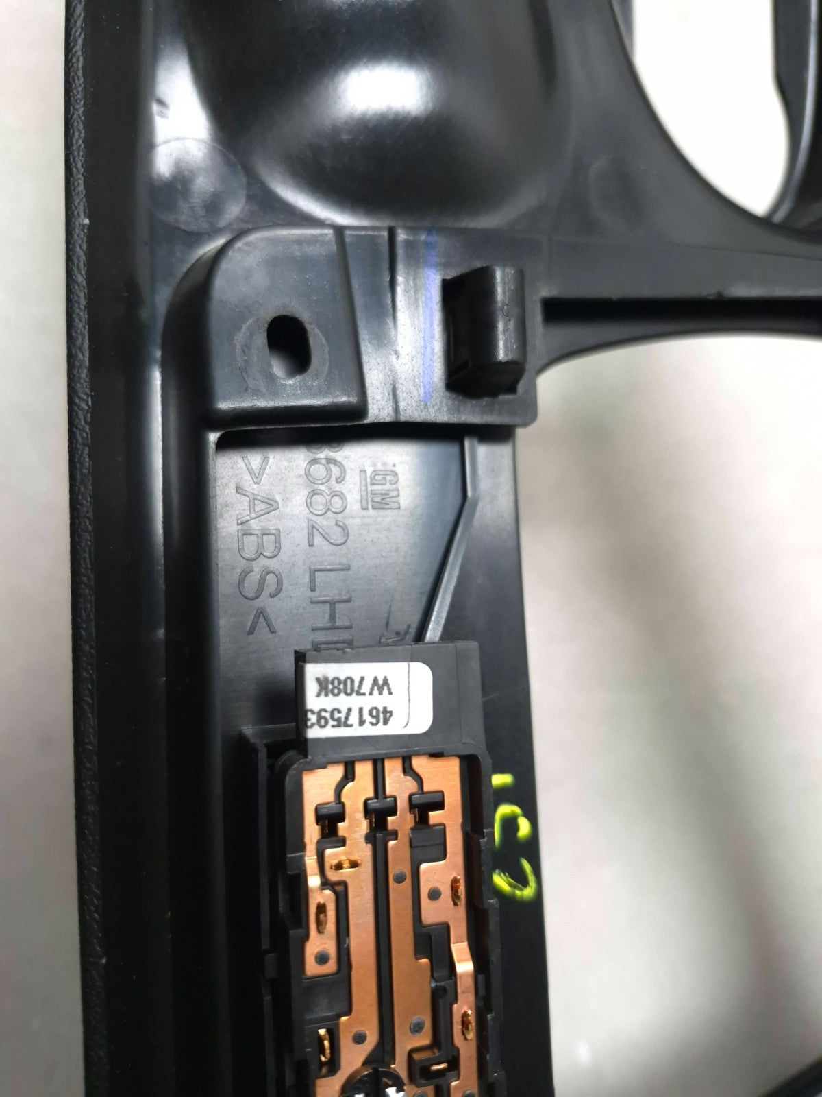 2007 Saab 9-5 Aero Center Console Bezel Trim Panel OEM