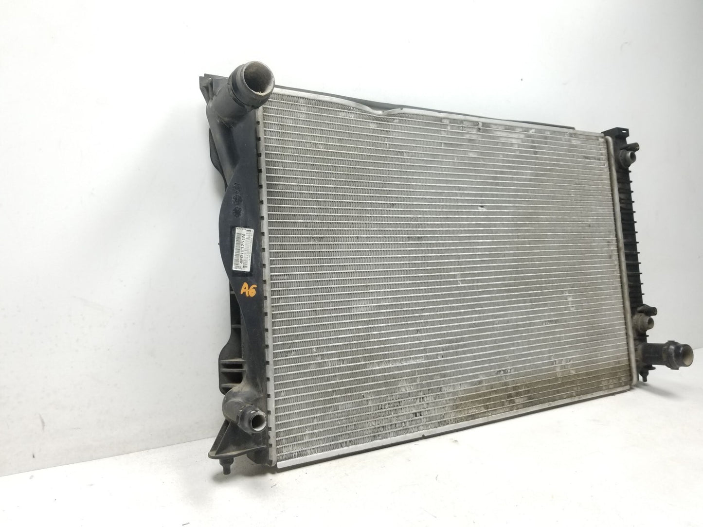 2006 Audi A6 Engine Radiator 3.2l OEM