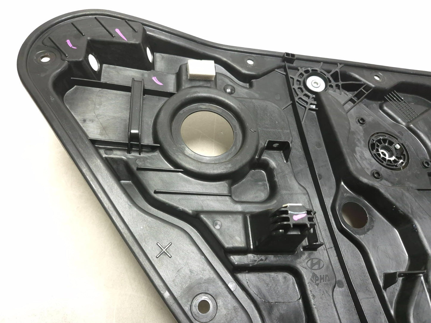 2018 Hyundai Sonata Rear Door Window Regulator Panel Driver Side Left OEM