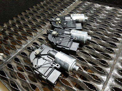 11 12 13 14 15  Audi Q7 Sunroof Motor 3pcs OEM 87k Miles