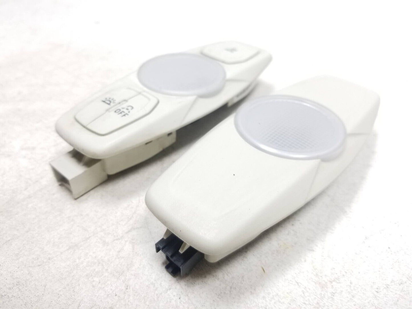 12 - 14 Ford Focus Overhead Dome Light Lamp Pair OEM
