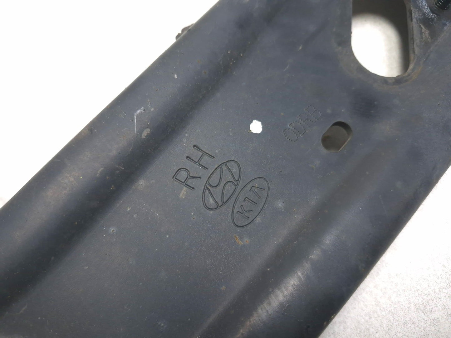2019 Hyundai Kona Rear Control Arm Right Passenger Side 3 Pcs OEM