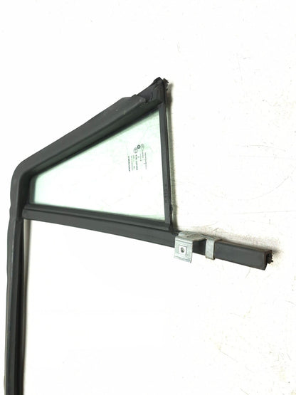 2010 Dodge Caliber Sxt Rear Door Vent Glass Passenger Side Right OEM