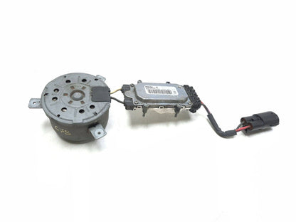 2012 Volvo C30 Radiator Cooling Fan Motor And Control Module OEM