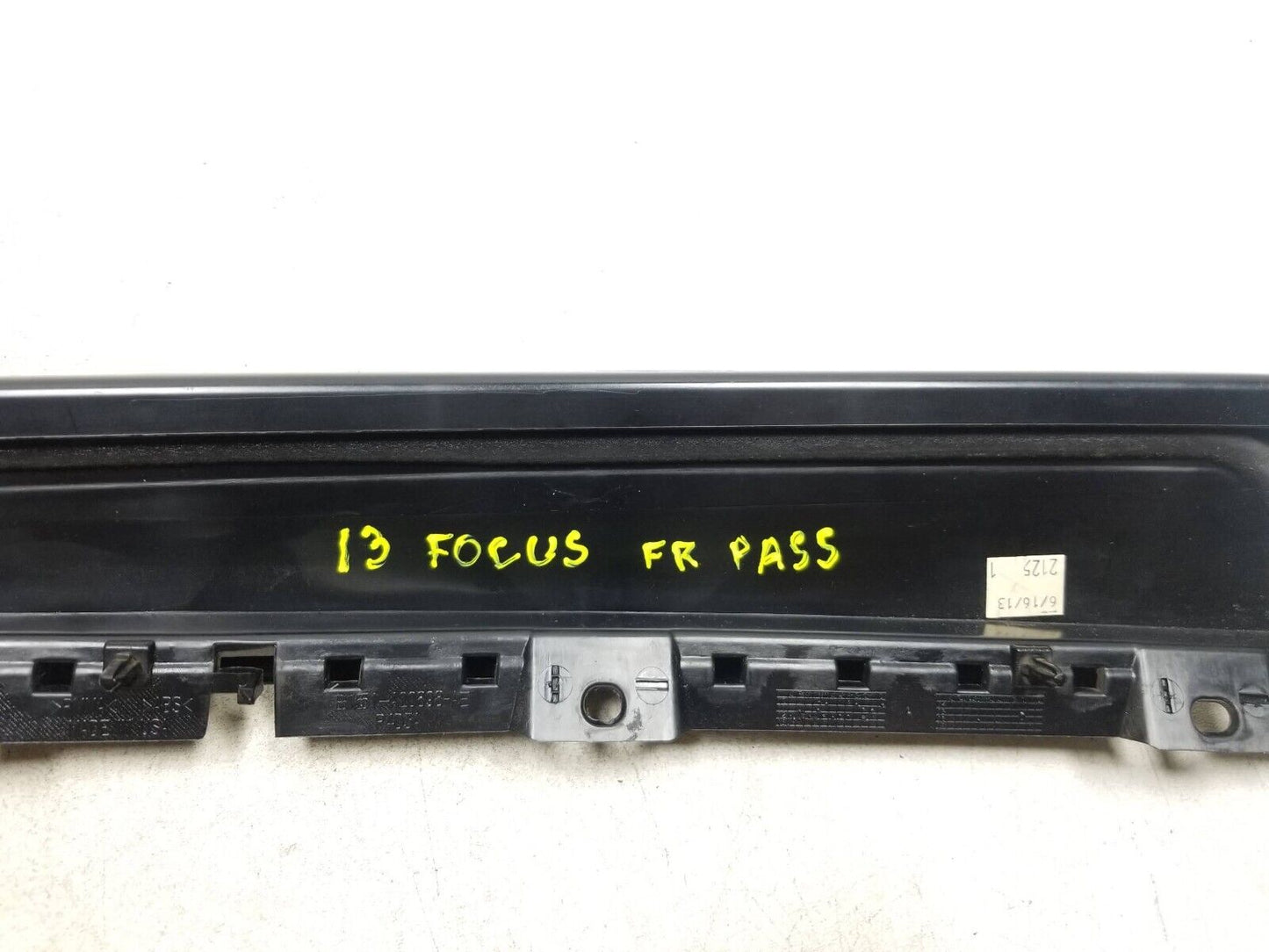 12 - 18 Ford Focus Rear Door Pillar Trim Molding Passenger Side Right OEM