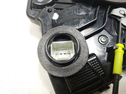 2007-2011 Toyota Camry Door Lock Actuator & Handle Front Passenger Side Rh OEM