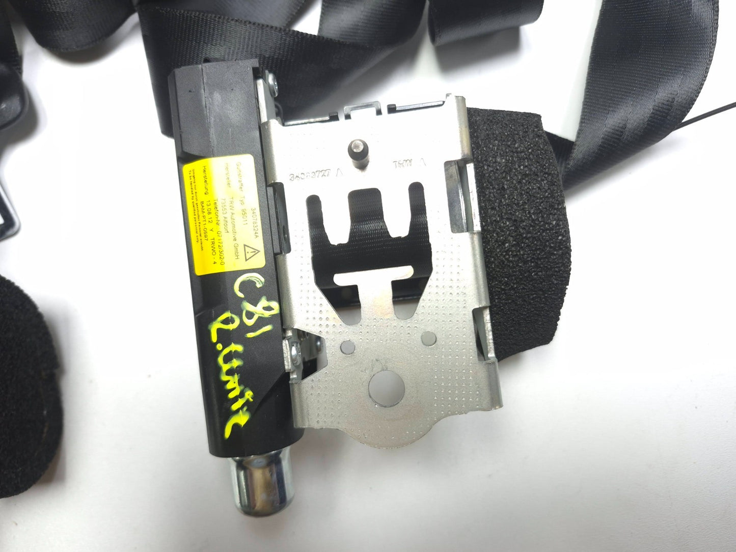 2013 Volvo S60 Rear Seat Belt 3pcs OEM
