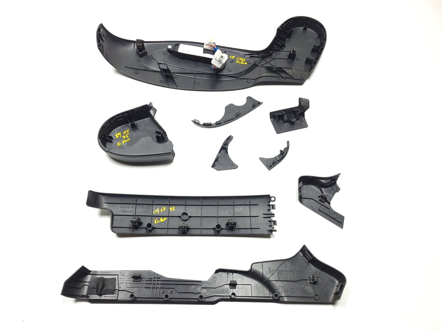 2009-2012 Infiniti Fx35 Front Seat Side Trim Cover & Switch Right Passenger  OEM