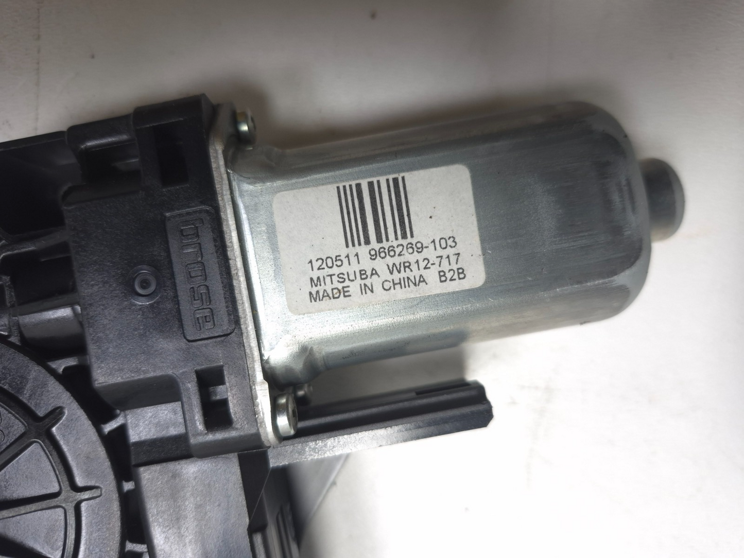 2013 Volvo S60 Front Passenger Door Window Regulator Motor OEM